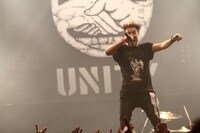 Crossfaith（Photo by Shingo Tamai）