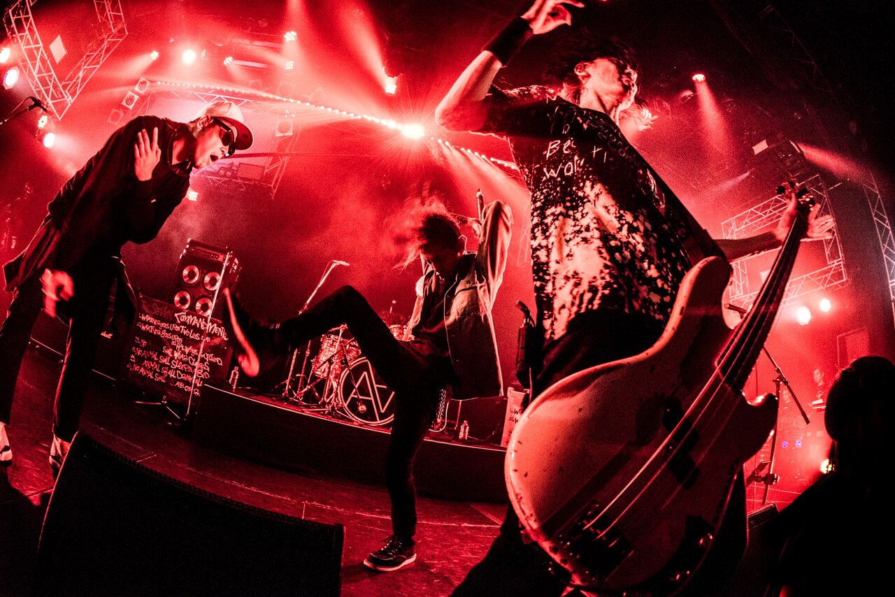 AA=×Kj（Dragon Ash）コラボ曲、ライブ初披露＆配信スタート