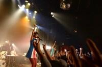 「バニラビーンズ ワンマンライブ Vol. 8」の様子。