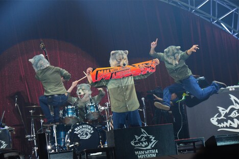 MAN WITH A MISSION (c)テレビ朝日ドリームフェスティバル2015