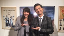 左より紀真耶アナウンサー、中村正人。 (c)テレビ朝日