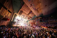 「イヤホンズ vs Aice5～それがユニット！～」の様子。（Photo by HAJIME KAMIIISAKA）