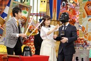 有村昆、丸岡いずみ、松本人志。 (c)読売テレビ