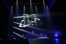 椎名林檎のライブの様子。 (c)テレビ朝日ドリームフェスティバル2015