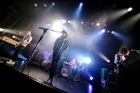 「～マジか！？っつーか、ミイラズツアーっつーかツアー2015aw～」東京・東京キネマ倶楽部公演の様子。（撮影：後藤壮太郎）