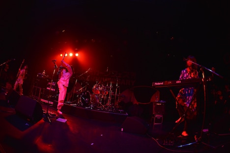 「お口ポカーンフェス?! NEGOTO 5th Anniversary ～バク TO THE FUTURE～」1stステージの様子。（Photo by AZUSA TAKADA）