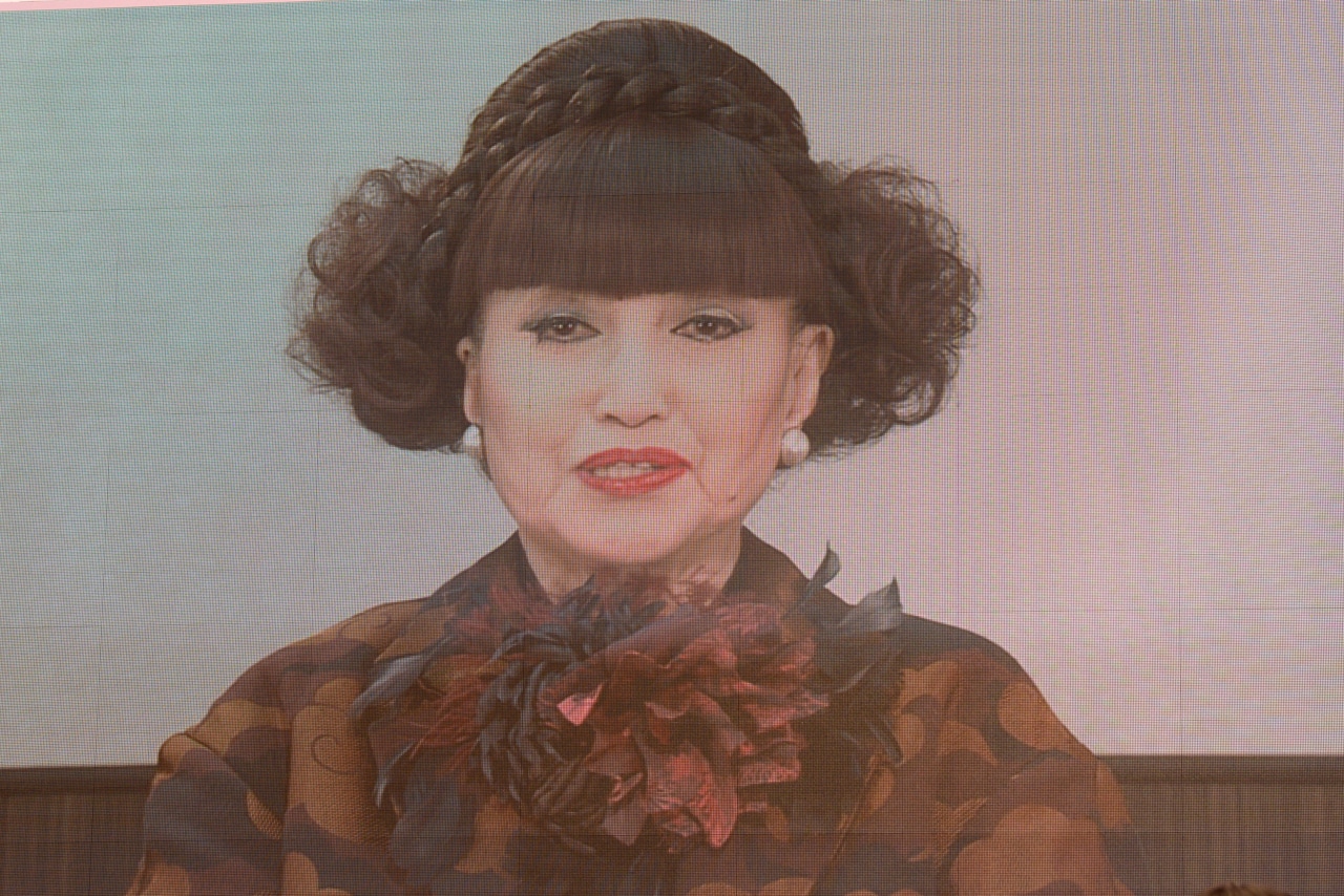 黒柳徹子