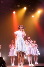 LinQ「FRONTIER～LinQ 第三楽章～」発売記念ライブの様子。（写真提供：ジョブ・ネット）