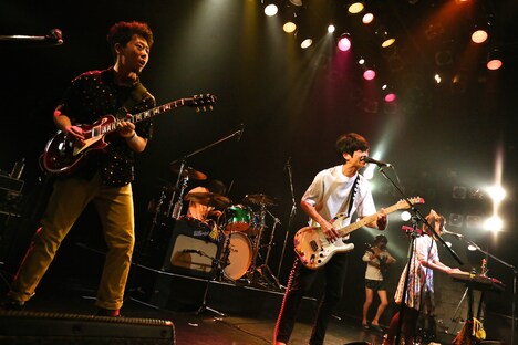 東京カランコロン （Photo by Viola Kam［V'z Twinkle Photography］）