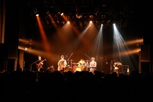 東京カランコロン （Photo by Viola Kam［V'z Twinkle Photography］）