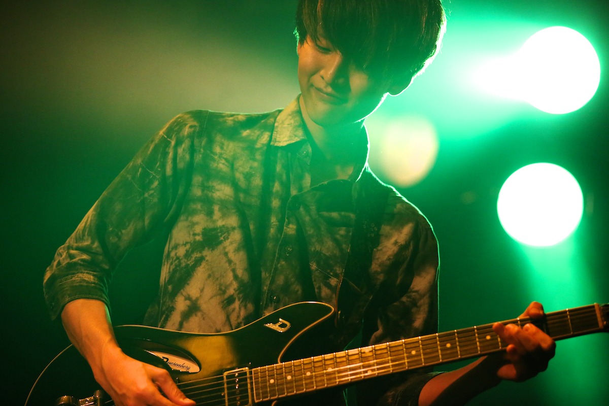 小川真司（G, Cho / Brian the Sun） （Photo by Viola Kam［V'z Twinkle Photography］）