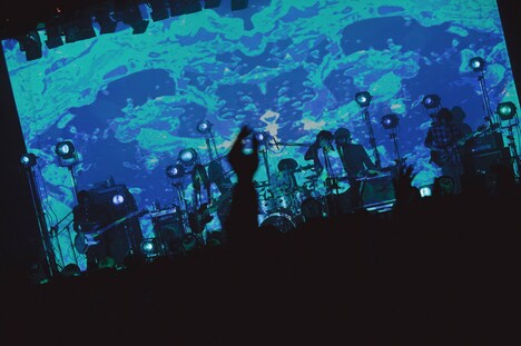 Hello Sleepwalkersのワンマンライブ「Quintet Laboratory Phase2」の様子。（撮影：長谷川れみ）