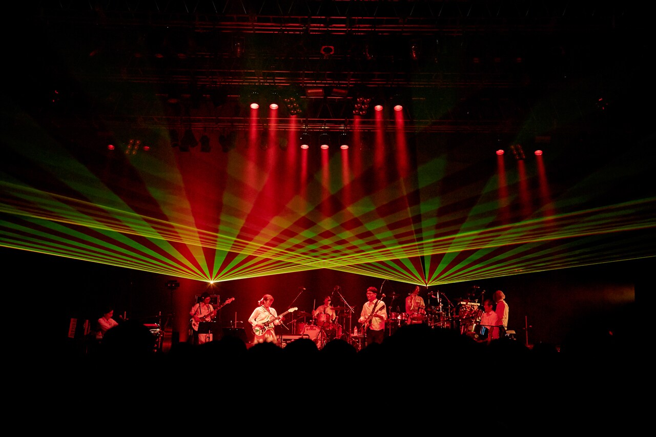 KIRINJI「KIRINJI LIVE 2015」東京・EX THEATER ROPPONGI公演の様子。（撮影：立脇卓）