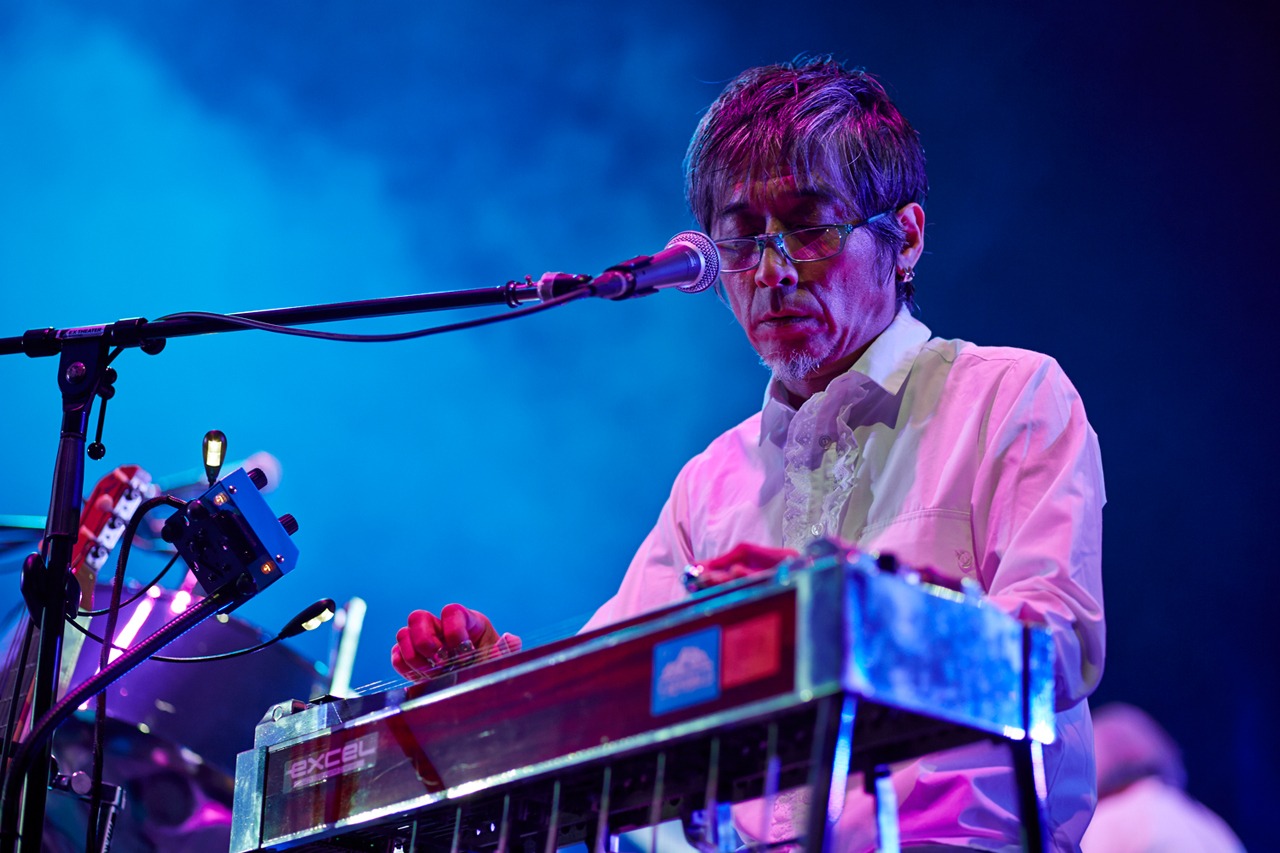田村玄一（Pedal Steel, Steel Pan）（撮影：立脇卓）