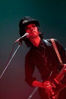 Jake Cloudchair（G）（撮影：柴田恵理）