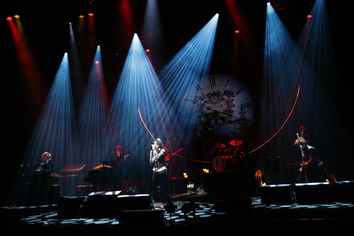 Tourbillon「10th Anniversary Live 2015」の様子。（写真提供：エイベックス・グループ）