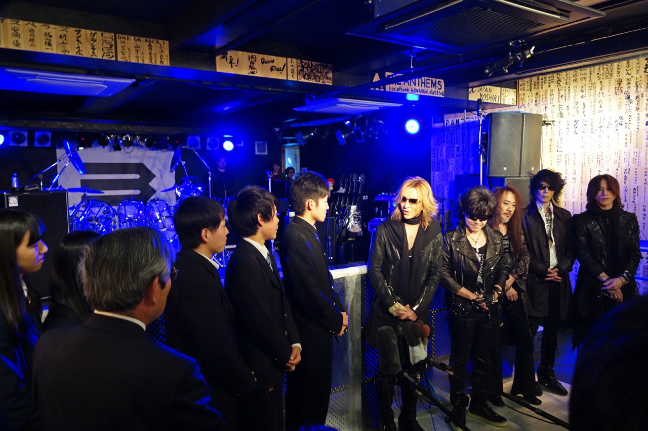 石巻市長と地元高校生とX JAPAN。
