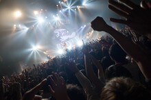 SUPER BEAVERのライブの様子。（Photo by MAYUMI -kiss it bitter-）