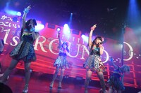 THE INNER MUSCLE Vol.1 第2部「アップアップガールズ（仮）対バン」の様子。