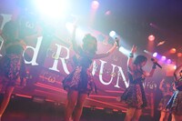 THE INNER MUSCLE Vol.1 第2部「アップアップガールズ（仮）対バン」の様子。