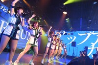 THE INNER MUSCLE Vol.1 第2部「アップアップガールズ（仮）対バン」の様子。