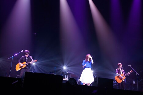 いきものがかり（撮影：植本一子）