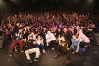 「POTSHOT 20th Anniversary Tour Final」東京・LIQUIDROOM公演終了後の様子。（Photo by So Kuramochi）