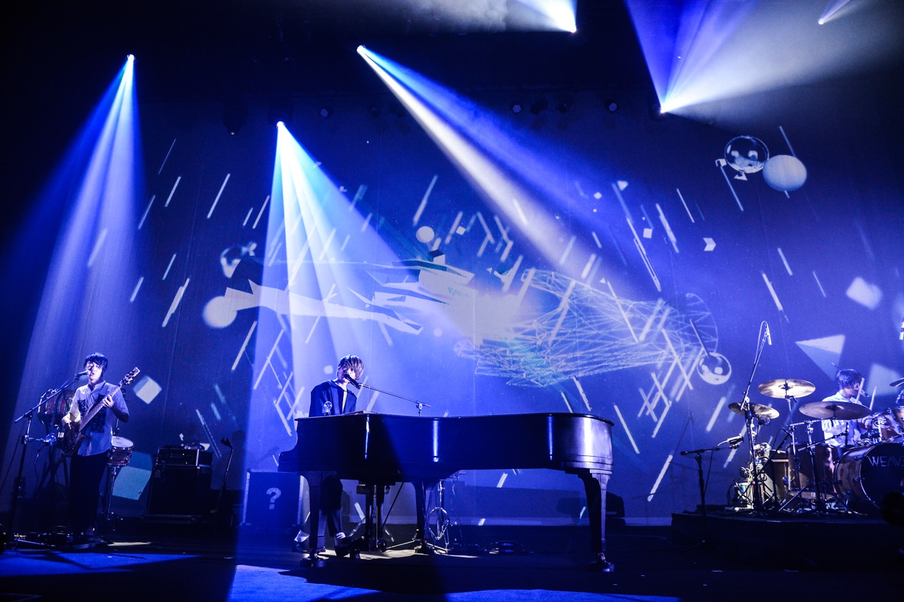 WEAVER「WEAVER HALL TOUR 2015 Still Boys & Girls ～Sing Like Dancing In Our Hall～」東京・NHKホール公演の様子。（撮影：高田梓）