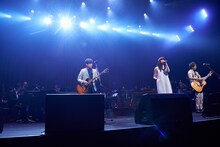 いきものがかり（撮影：岩橋仁子）