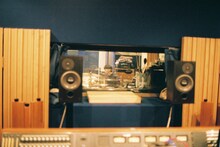 シャムキャッツのレコーディング風景。