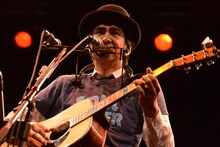 田島貴男「ひとりソウル・ツアー 2015」東京公演の様子。