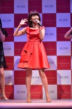 本日12月2日に行われた「LuLuLun precious」発表会に登場した松本伊代。 （写真提供：センチメンタル・ジャーニースペシャル事務局）
