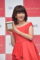 本日12月2日に行われた「LuLuLun precious」発表会に登場した松本伊代。 （写真提供：センチメンタル・ジャーニースペシャル事務局）