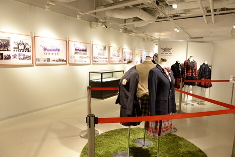 「さくら学院 5th Anniversary ミュージアム」の様子。