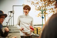 「Brand-New Day」ミュージックビデオ撮影のオフショット。