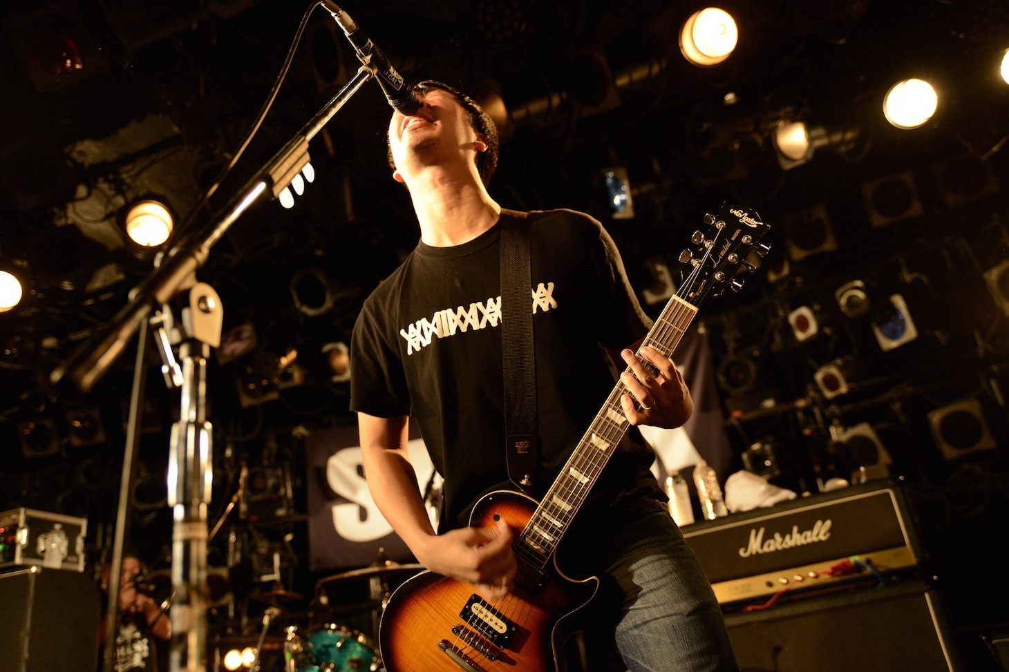 松崎兵太（G, Cho）（撮影：半田安政[showcase]）