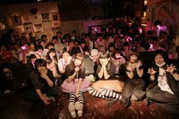 東京・鈴ん小屋で開催された「秘すれば花」の様子。（写真提供：YOU'LL RECORDS）