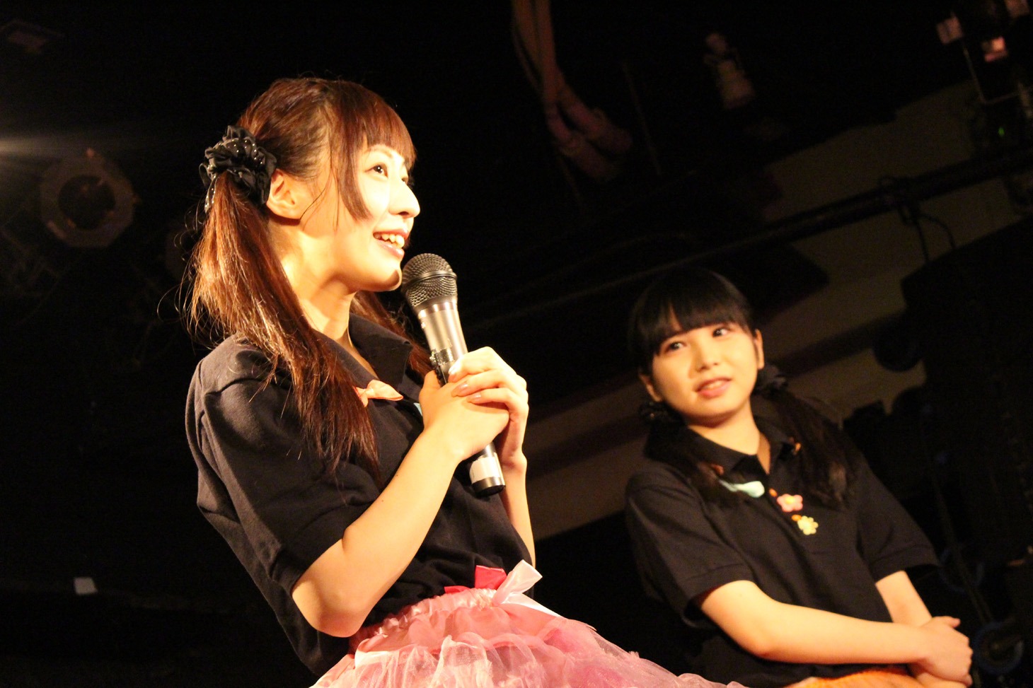 左からもね、ちーぼう。（写真提供：YOU'LL RECORDS）