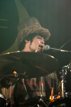 林山拓斗（Dr）（撮影：山野浩司）