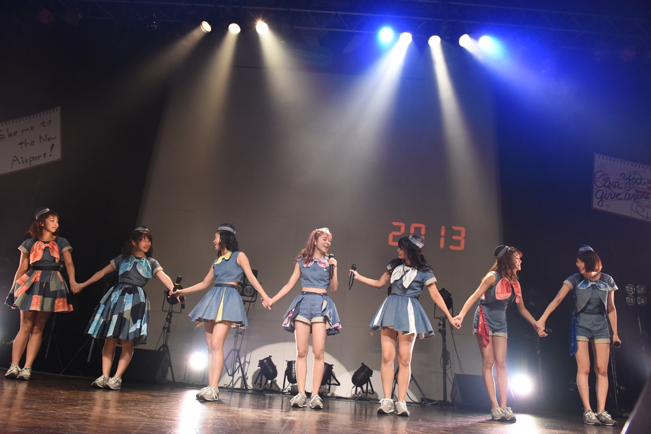 「PASSPO☆フライトツアーROCK周年ツアー アリガート便」ファイナル公演の様子。