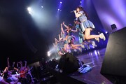 「PASSPO☆フライトツアーROCK周年ツアー アリガート便」ファイナル公演の様子。