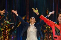 「SUPERLOSERZ SAVE THE EARTH 負け犬は世界を救う」の公開稽古の様子。