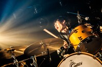 ジェットセイヤ（Dr）（撮影：浜野カズシ）