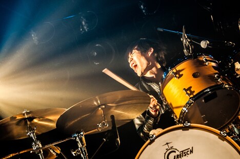 ジェットセイヤ（Dr）（撮影：浜野カズシ）