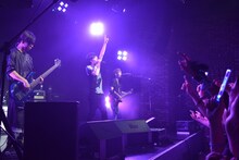「SPYAIR LIVE in SEOUL ～I'M A BELIEVER 2015 AGAIN!」の様子。（写真提供：ソニー・ミュージックアソシエイテッドレコーズ）