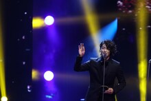 「尖叫2016愛奇藝之夜」授賞式に出席した赤西仁。