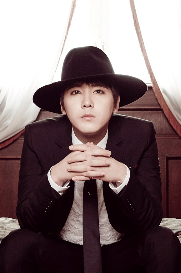 イ・ホンギ（from FTISLAND）