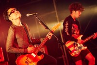 左よりフルカワユタカ、新井弘毅。（撮影：中野修也）