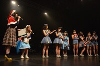 PASSPO☆ライブ後のトークの様子。