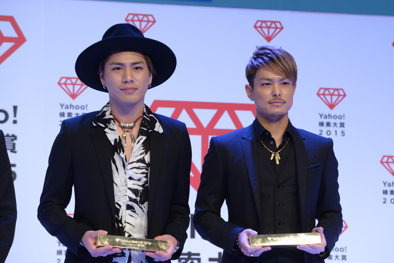 左から登坂広臣、今市隆二。